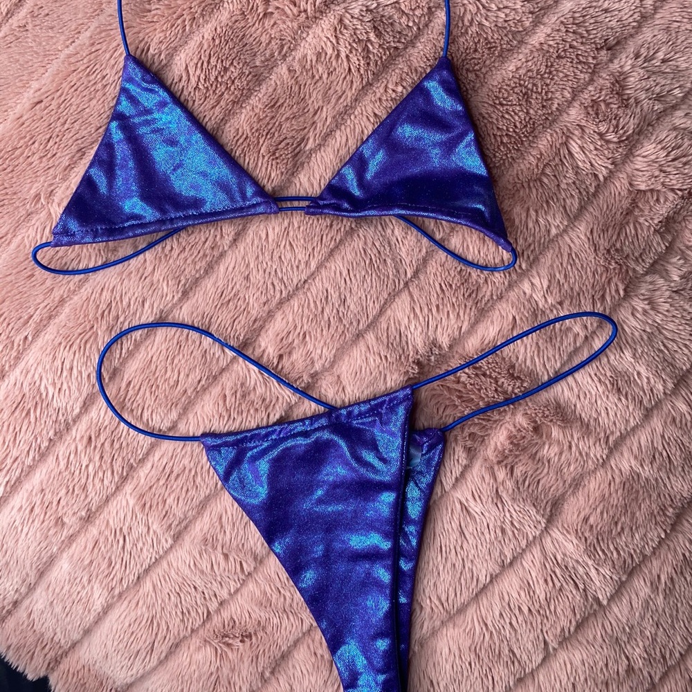 Sel Doval metallic blue tinikini